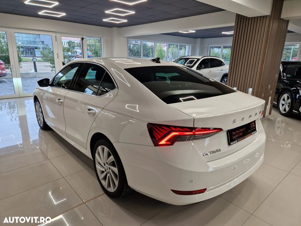 Skoda Octavia 2.0 TDI DSG Style - 11