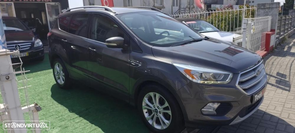 Ford Kuga 1.5 TDCi EcoBlue Titanium - 8