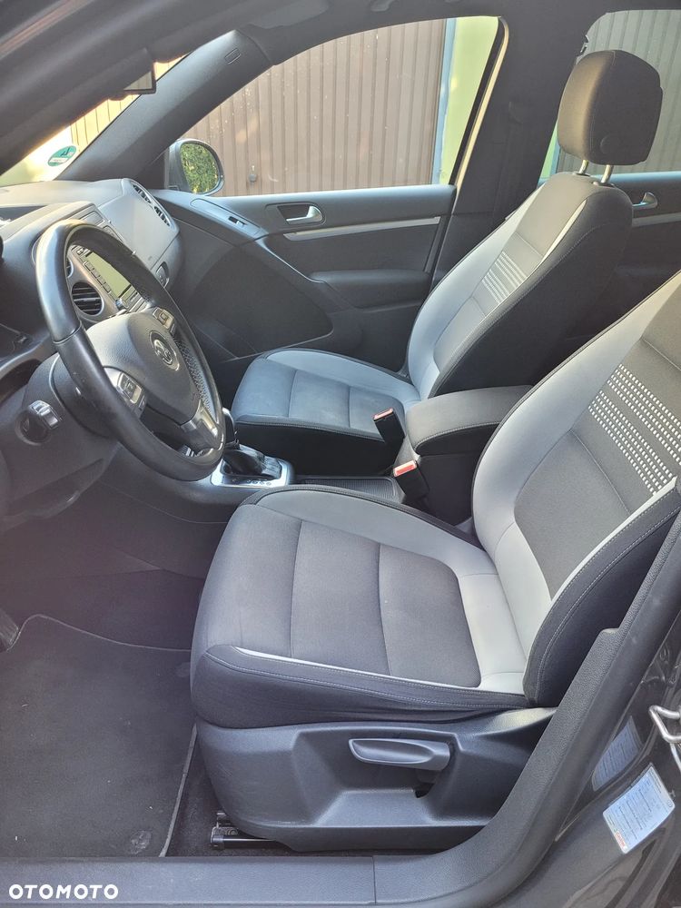 Volkswagen Tiguan 2.0 TDI DPF 4Motion BlueMotion Technology DSG Cup Track & Style - 24