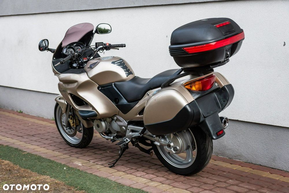 Honda NTV - 5