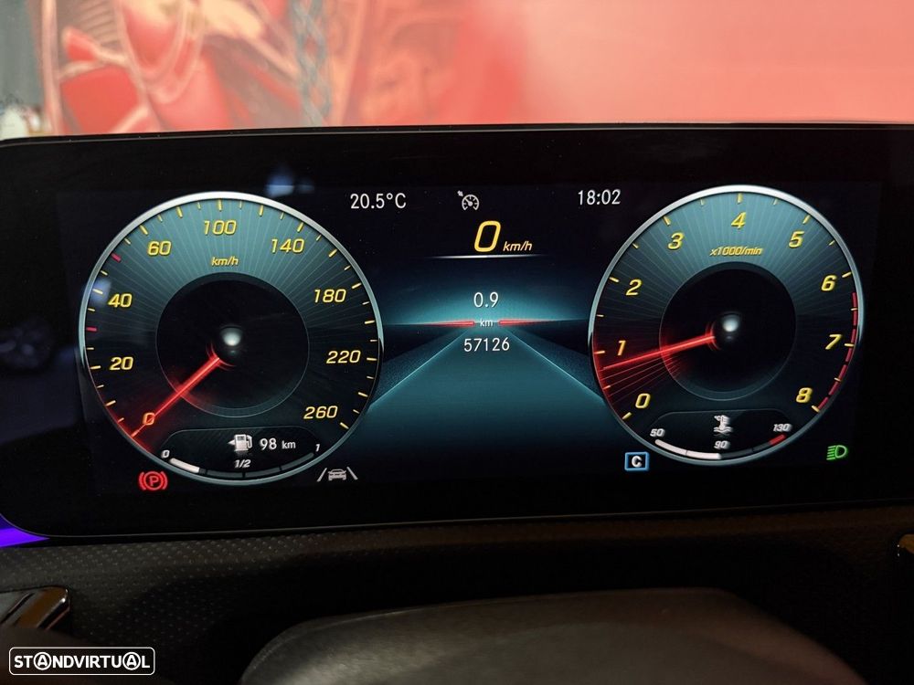 Mercedes-Benz A 180 AMG Line - 26