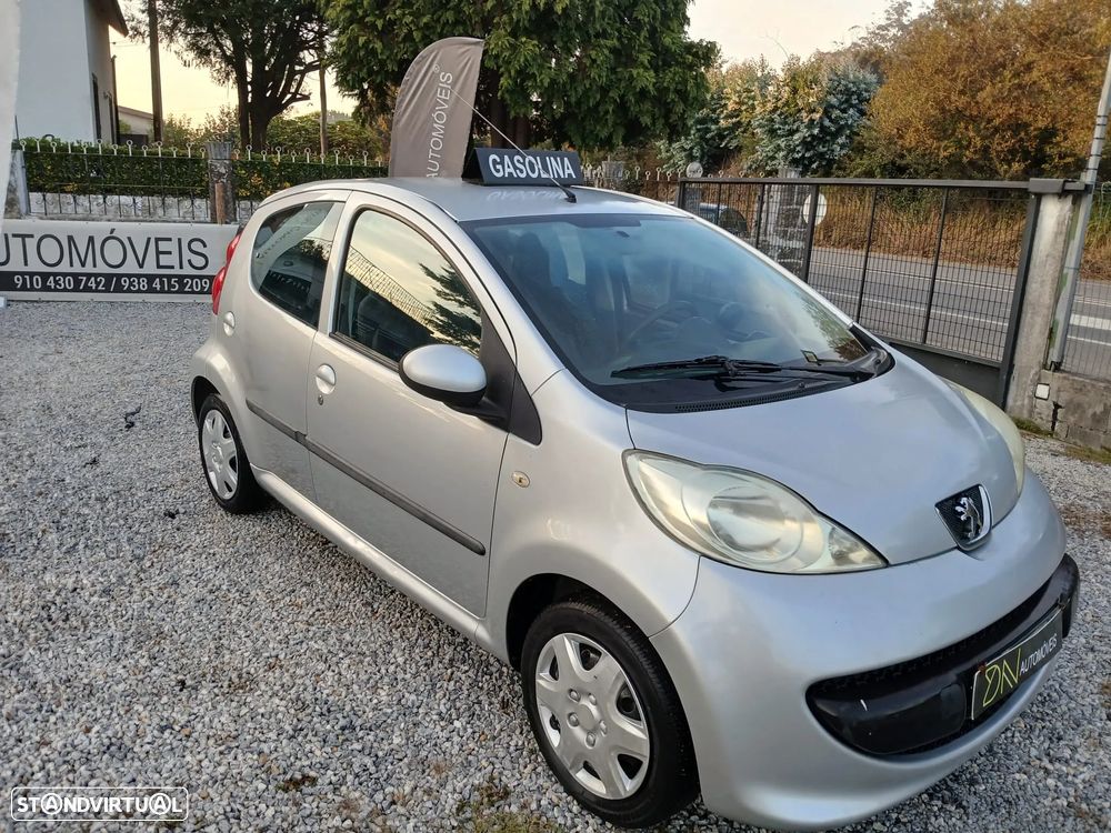 Peugeot 107 1.0 Trendy - 8