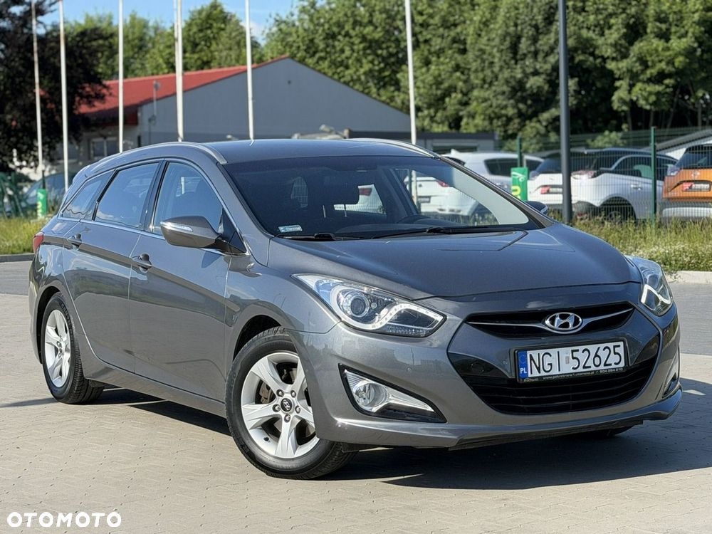 Hyundai i40 Kombi blue 1.7 CRDi Family - 12