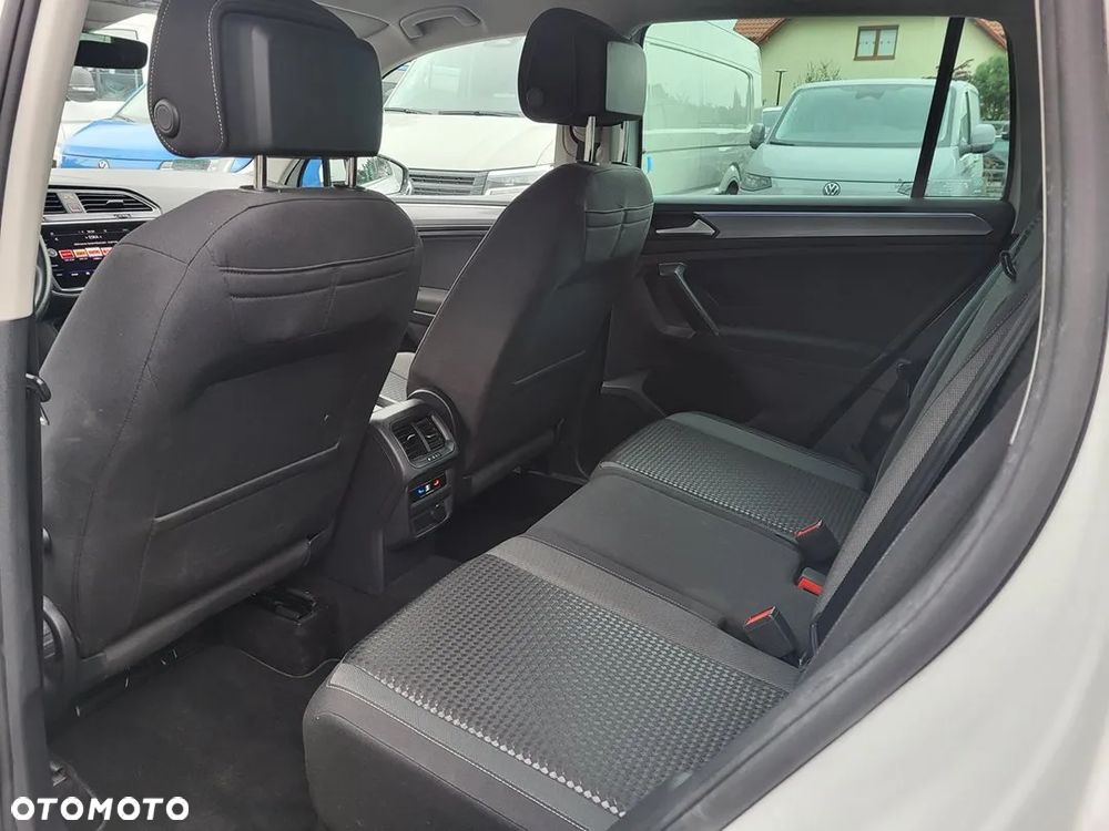 Volkswagen Tiguan 2.0 TDI SCR Active DSG - 15