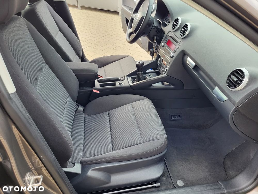 Audi A3 Sportback - 12