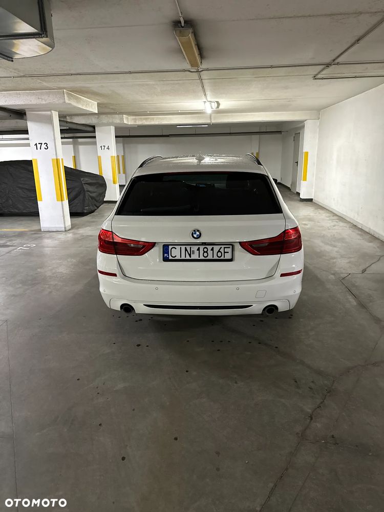 BMW Seria 5 520d xDrive Sport Line sport - 6