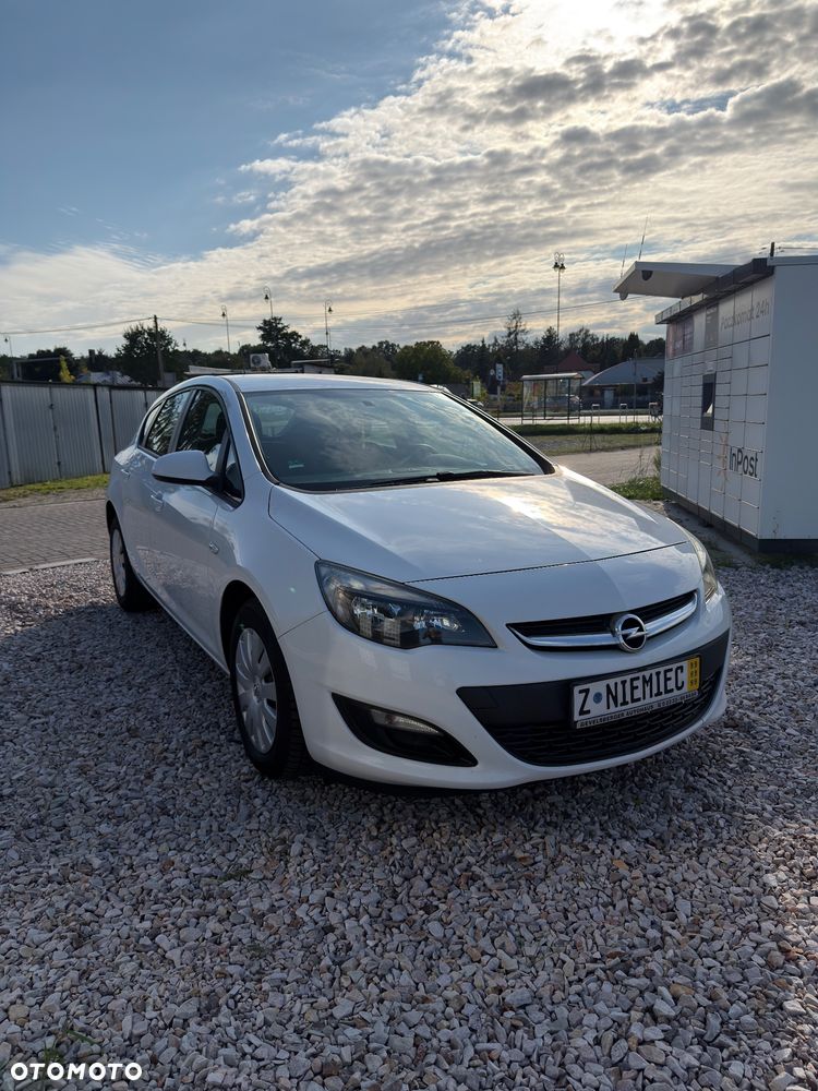 Opel Astra - 3