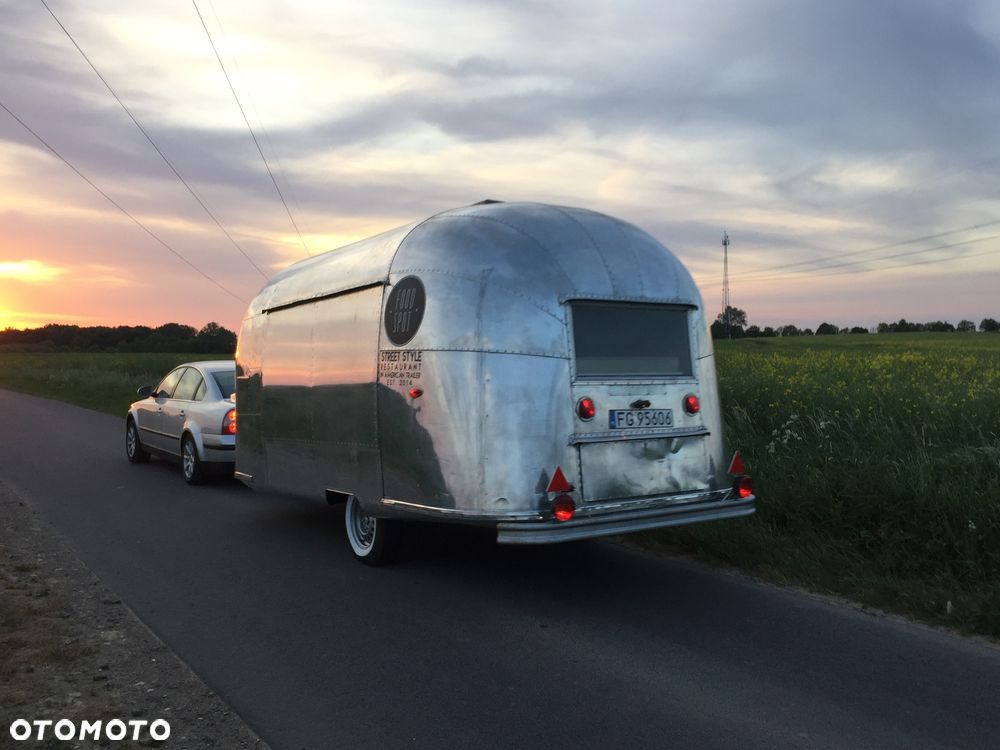 Airstream Globtrotter - 4