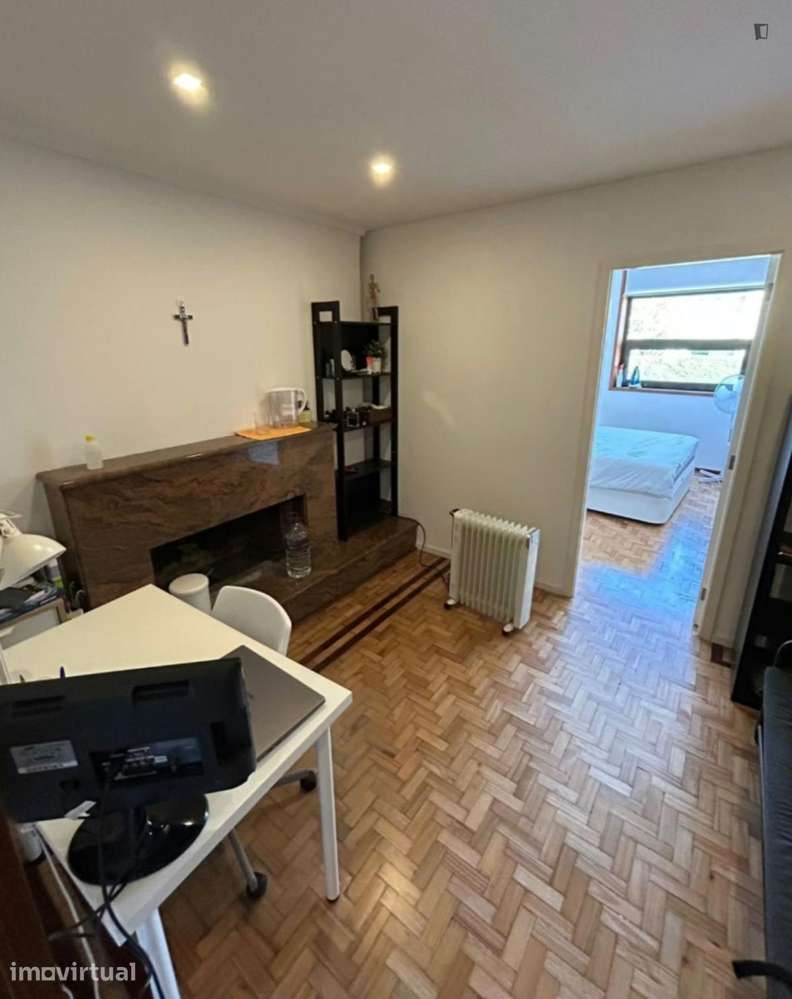 Quarto - localizado em Cedofeita Porto - Grande imagem: 5/5