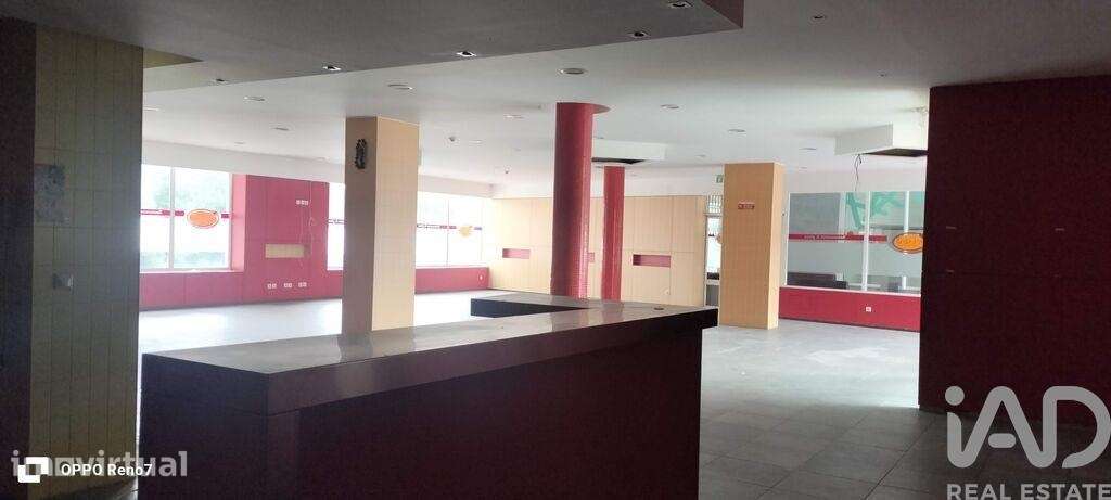 Loja / Estabelecimento Comercial em Fervença de 442,00 m2 - Grande imagem: 4/30
