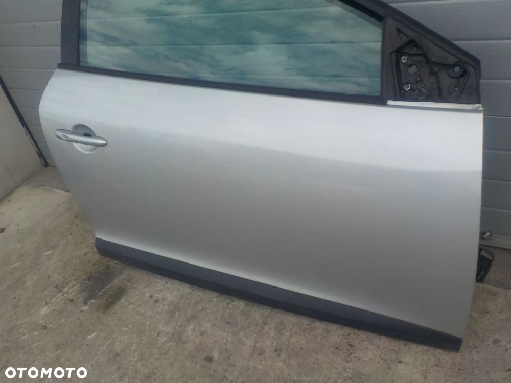 RENAULT MEGANE III COUPE DRZWI PRAWY PRZÓD TED69 - 2