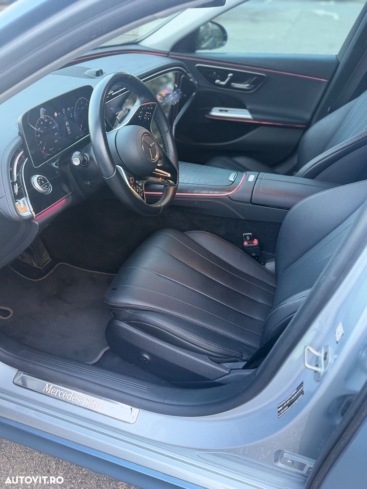 Mercedes-Benz E 220 d MHEV - 11
