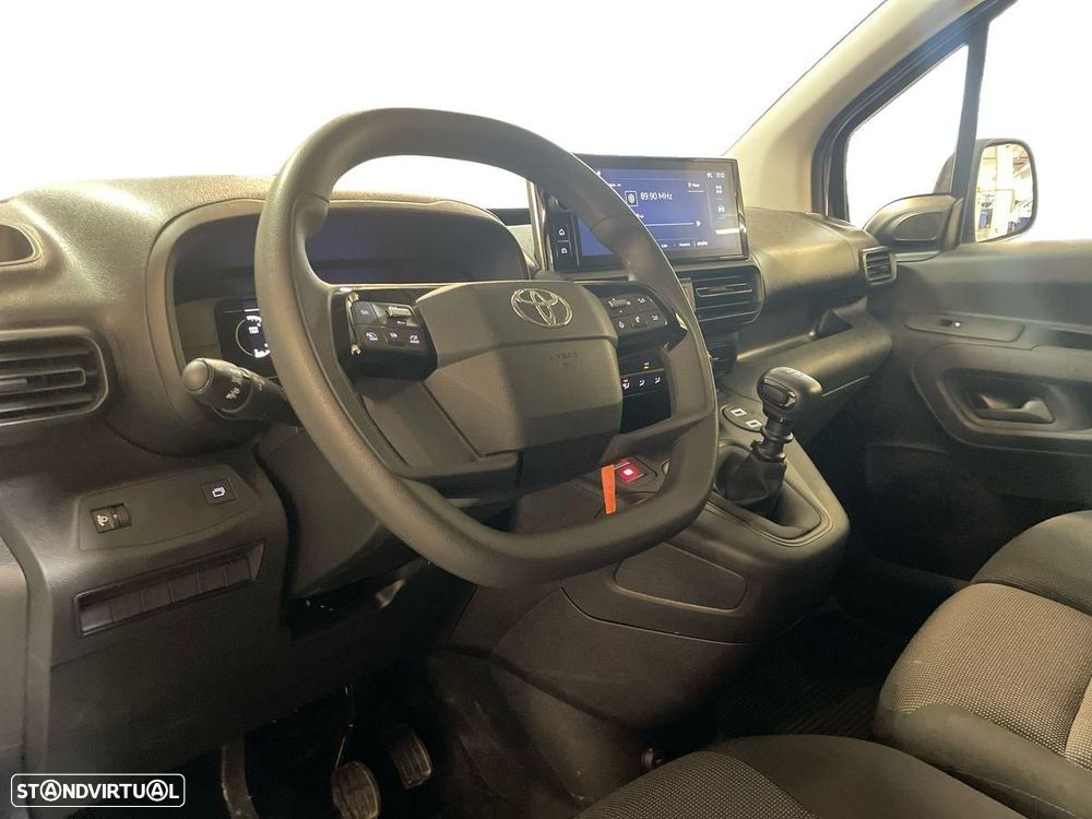 Toyota Proace - 11