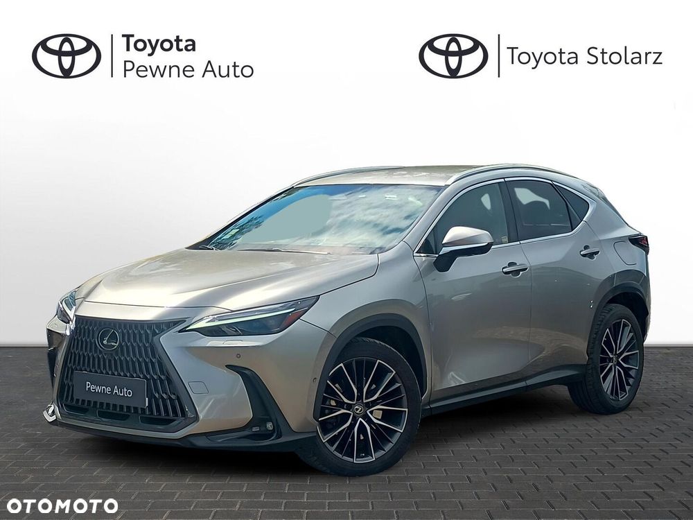Lexus NX - 1