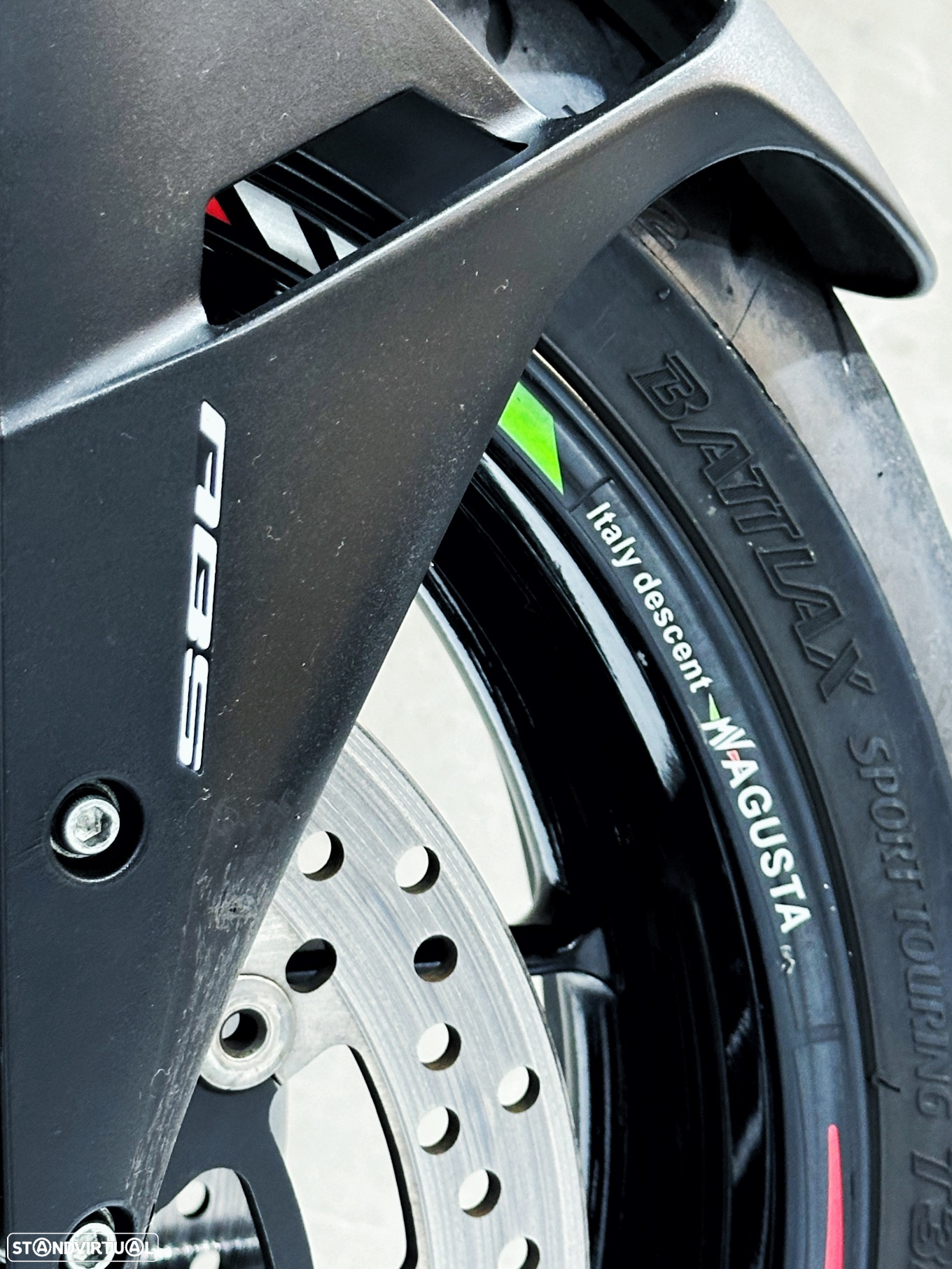 MV Agusta Turismo Veloce 800 - 24