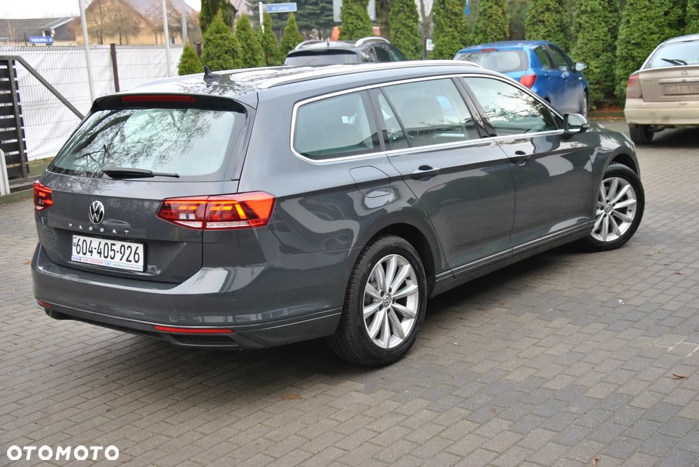 Volkswagen Passat ver-2-0-tdi-bmt-comfortline-dsg - 16