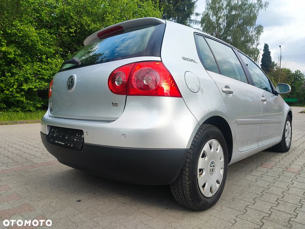 Volkswagen Golf 1.6 Goal - 10