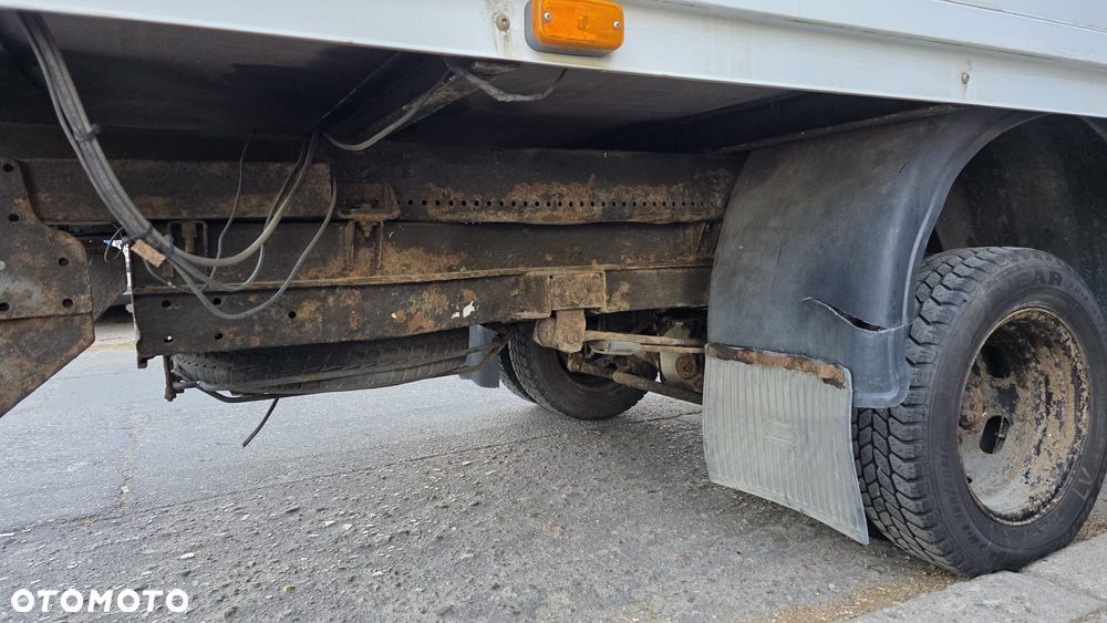 Mercedes-Benz Sprinter - 27