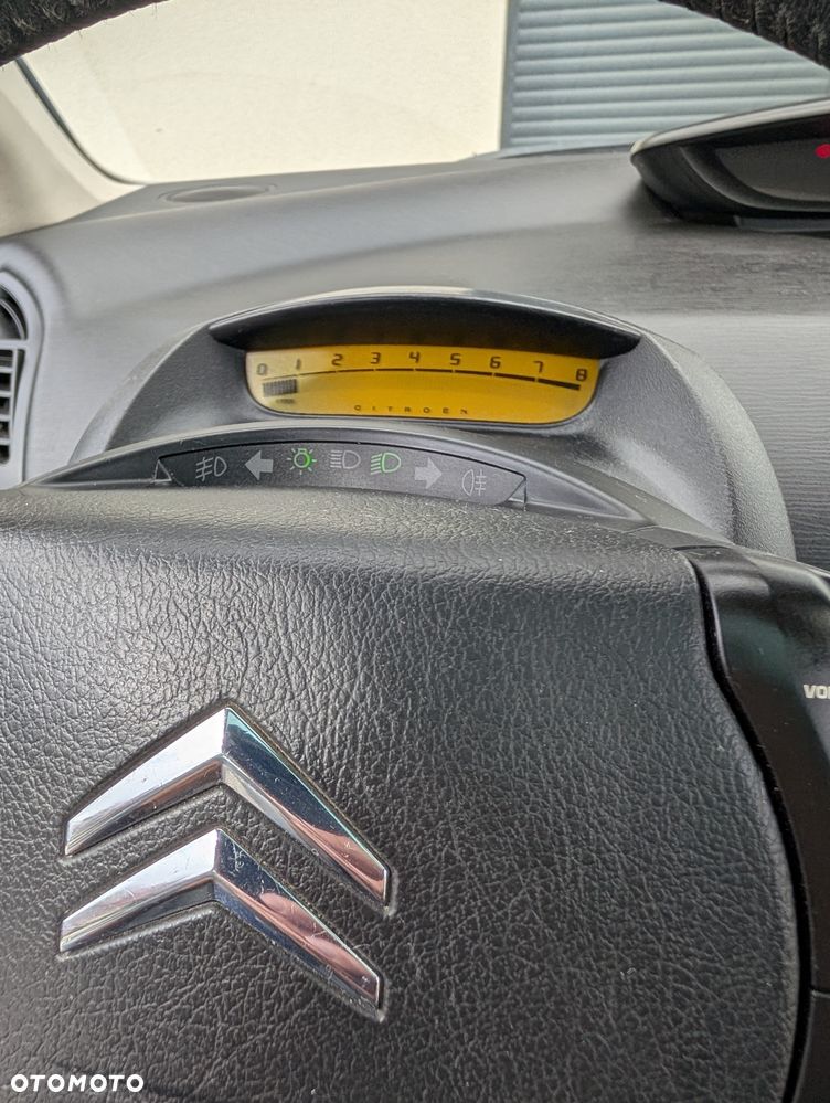 Citroën C4 1.6 16V VTR Pack - 23