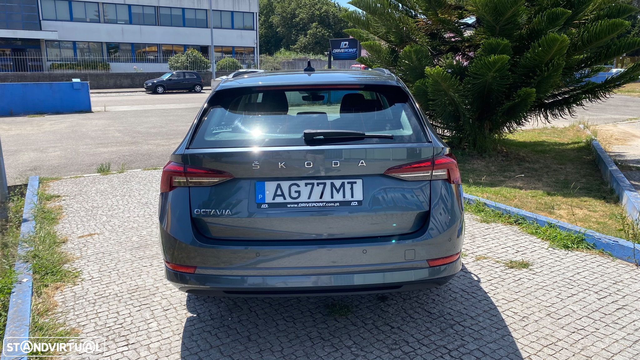 Skoda Octavia Break 2.0 TDI Style DSG - 11