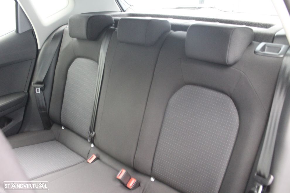 SEAT Arona 1.0 TSI Style - 33