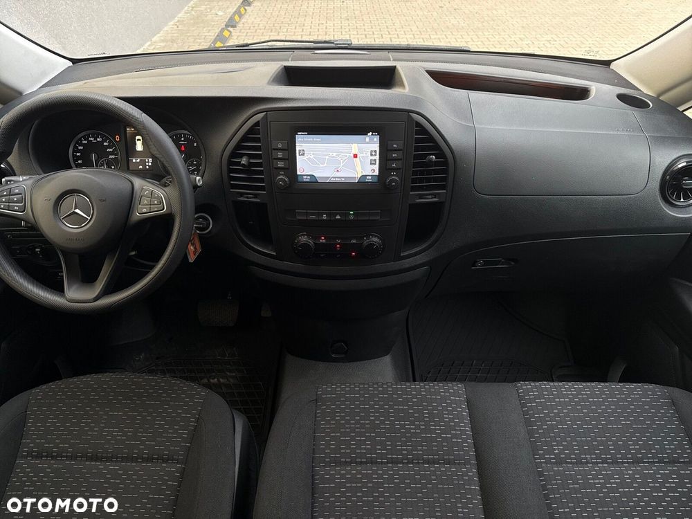 Mercedes-Benz Vito Tourer - 16