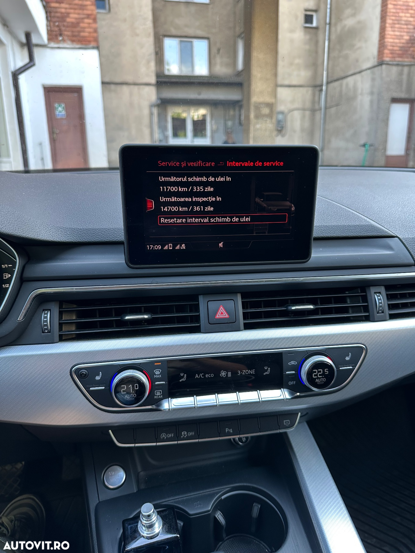 Audi A4 2.0 TDI S tronic - 8