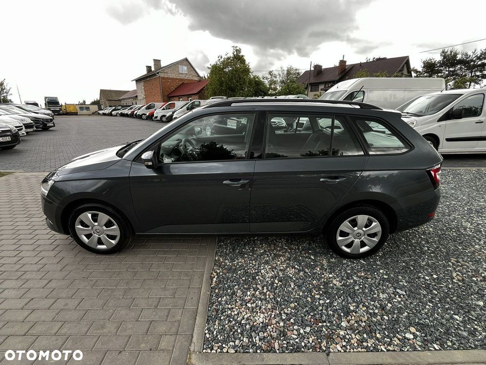 Skoda Fabia - 10