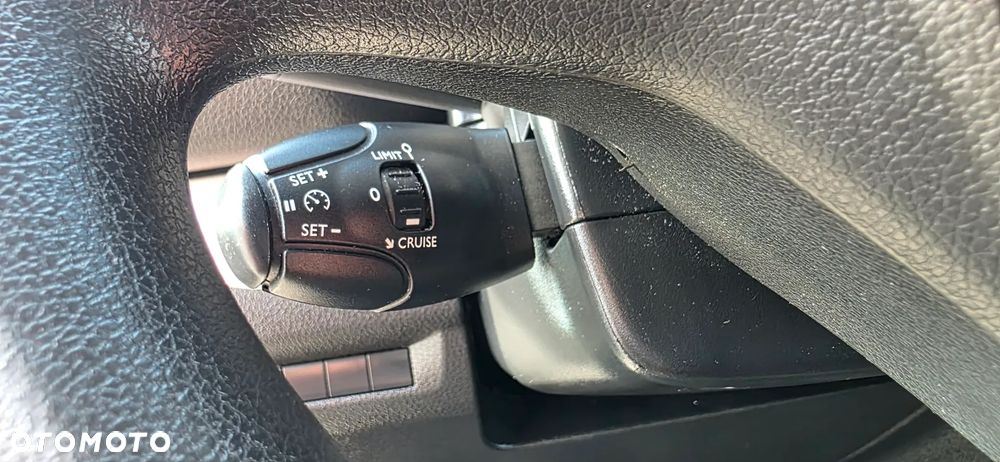 Opel Vivaro - 20