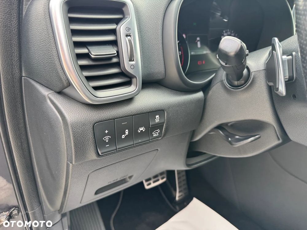 Kia Sportage - 28