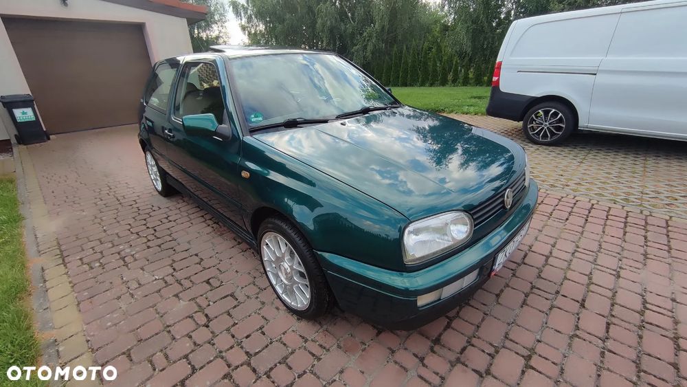 Volkswagen Golf 1.8 GL - 3