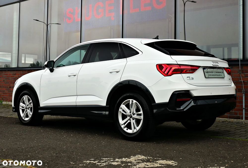 Audi Q3 Sportback - 12