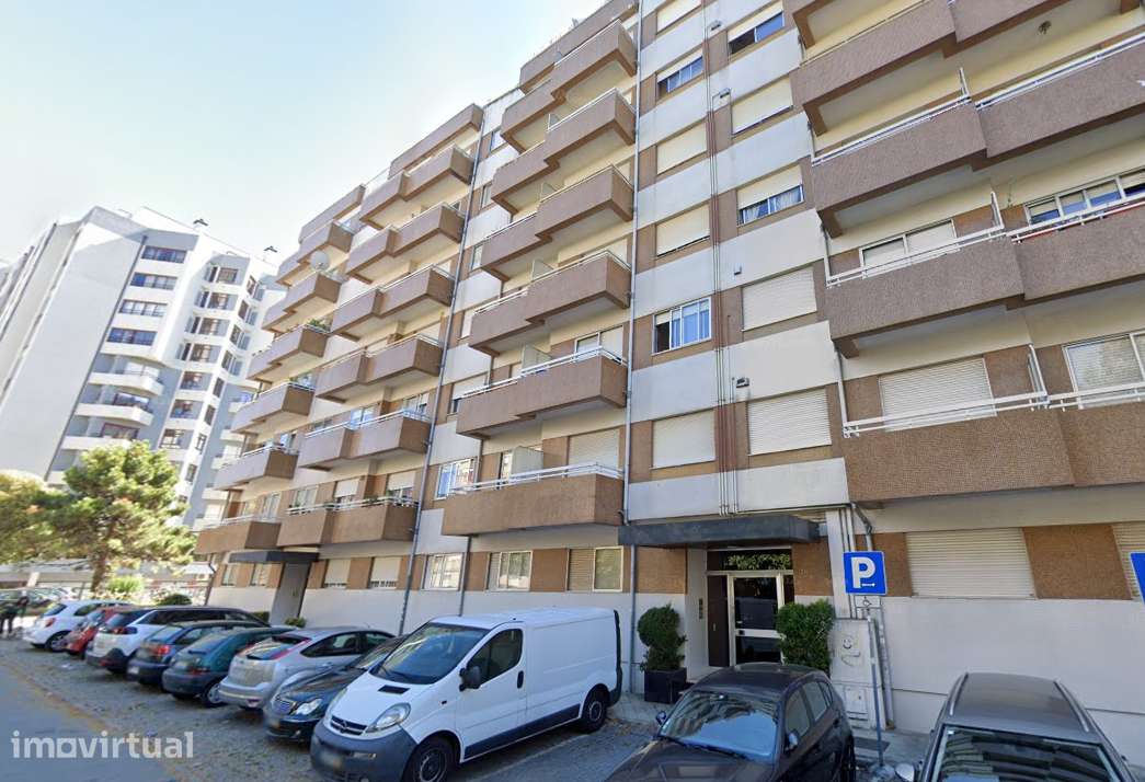 Apartamento T2 com uma área de 97 metros quadrados - Grande imagem: 2/4