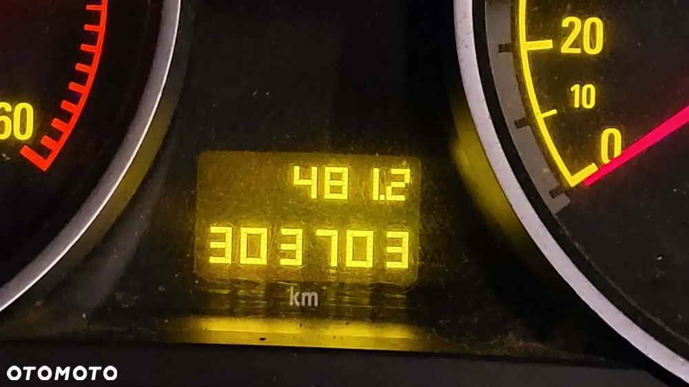 Opel Zafira 1.9 CDTI - 27