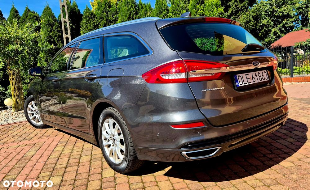 Ford Mondeo 2.0 EcoBlue Titanium - 14