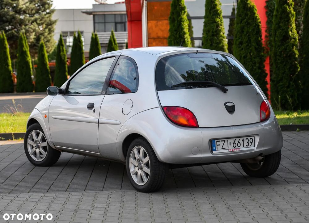 Ford KA 1.3 Milenium - 3