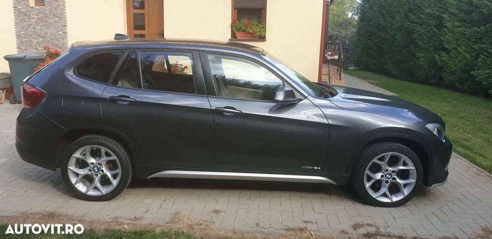 BMW X1 - 10