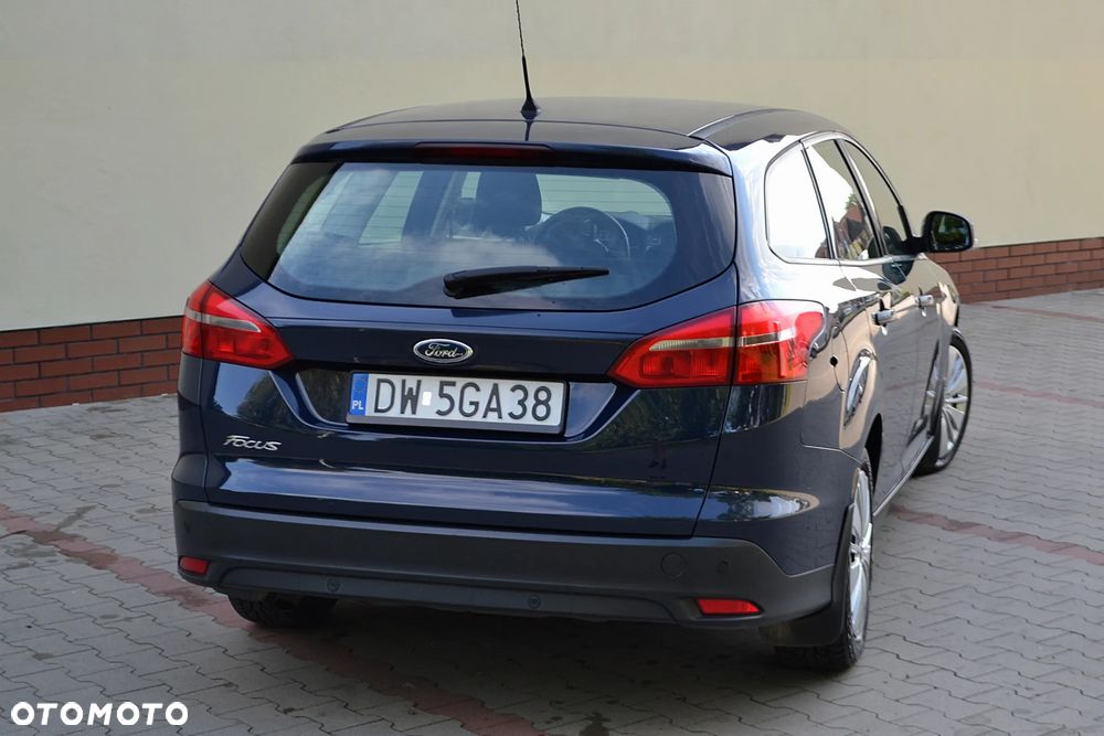 Ford Focus 1.5 TDCi Trend - 17