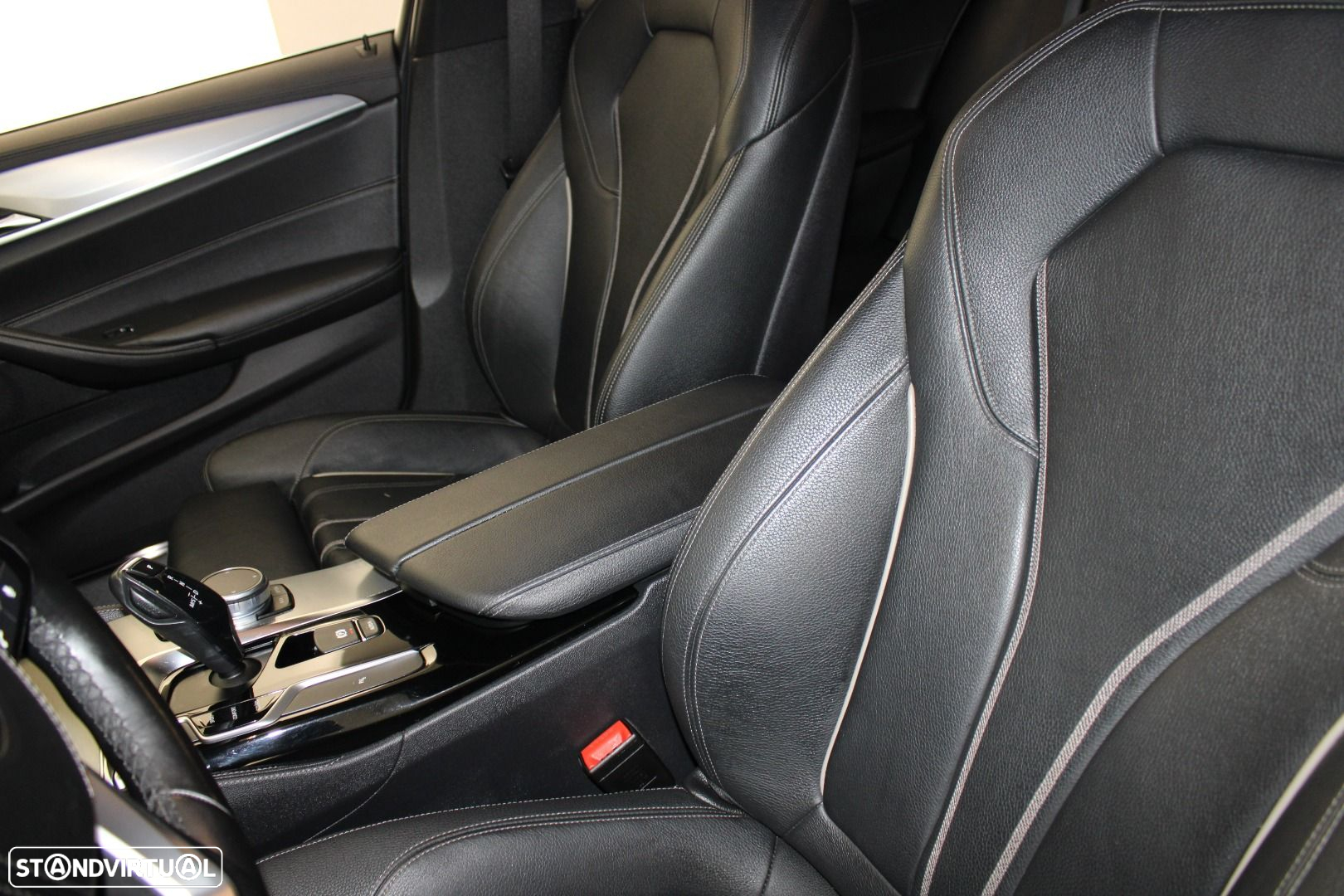 BMW 520 d Line Luxury Auto - 30