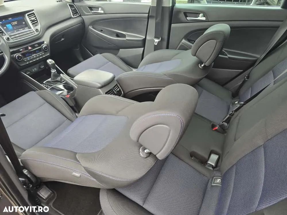 Hyundai Tucson - 12
