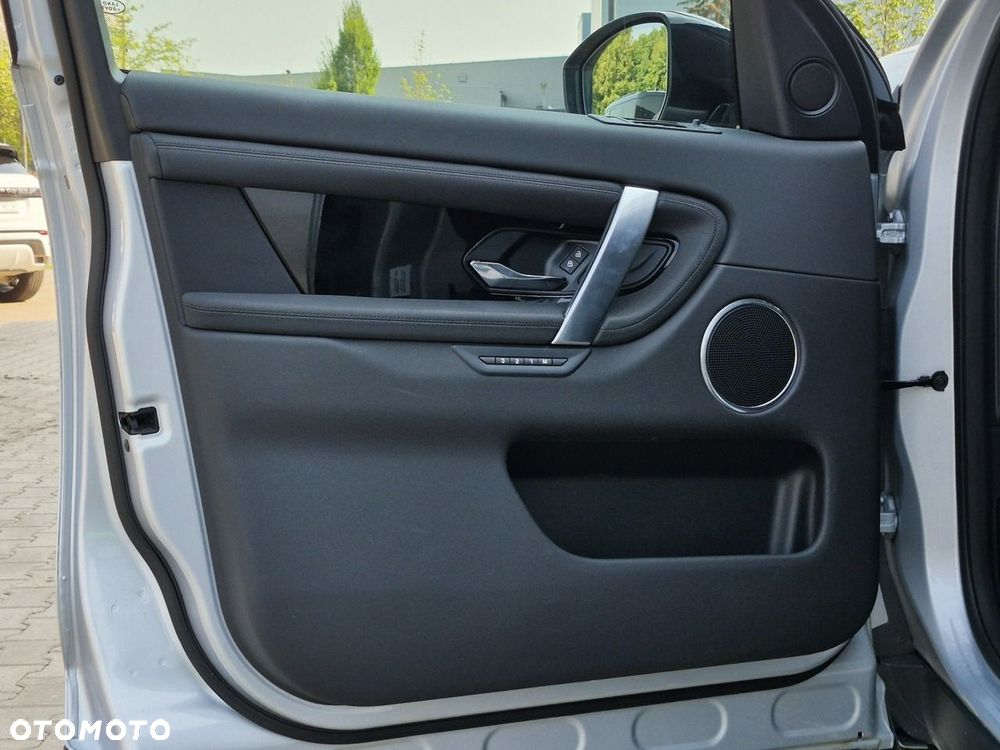 Land Rover Discovery Sport D200 - 19