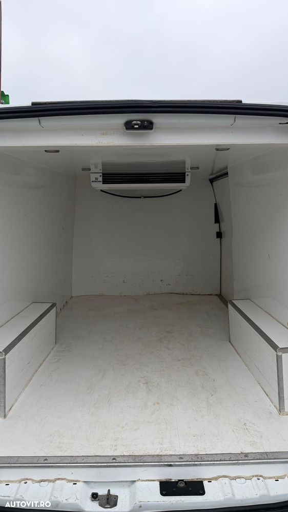 Ford Transit Custom - 16