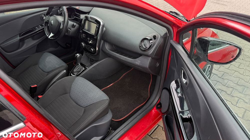 Renault Clio - 8