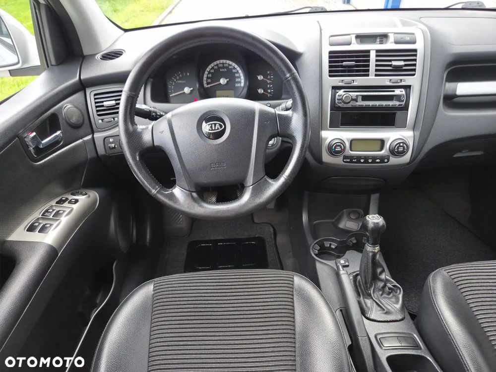Kia Sportage 2.0 4WD Cup - 13