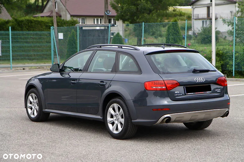 Audi A4 Allroad 2.0 TFSI Quattro S tronic - 4