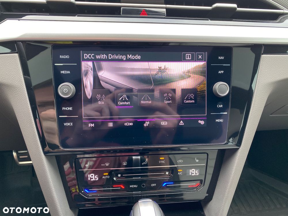 Volkswagen Arteon 2.0 TSI 4Motion R-Line DSG - 15