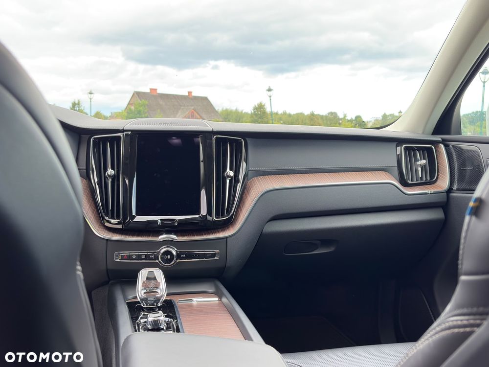 Volvo XC 60 B5 B Inscription - 31