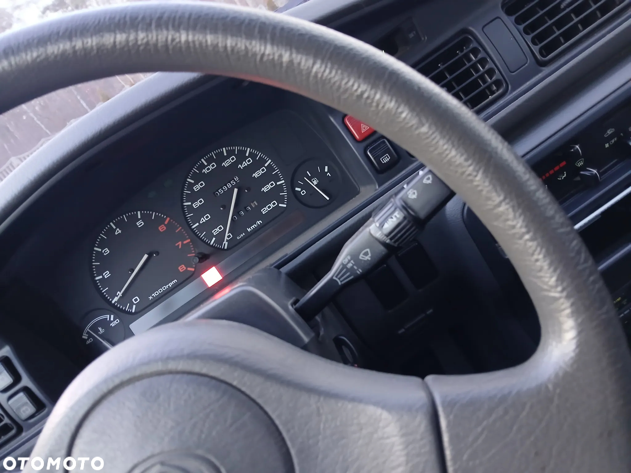 Mazda 626 2.0 GLX - 15