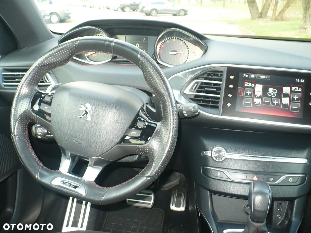 Peugeot 308 BlueHDi 180 EAT6 GT - 14