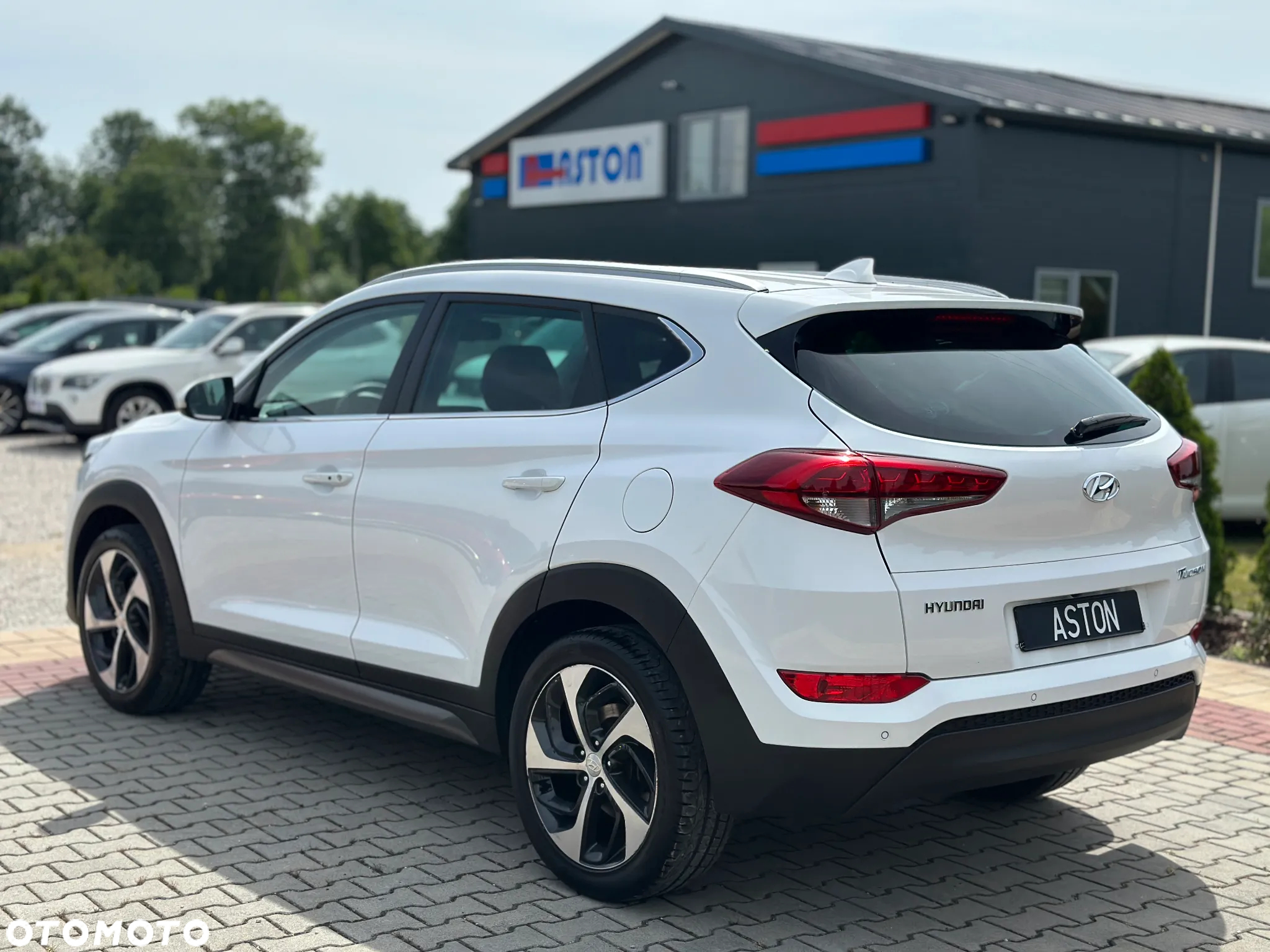 Hyundai Tucson blue 1.7 CRDi 2WD Passion Plus - 10